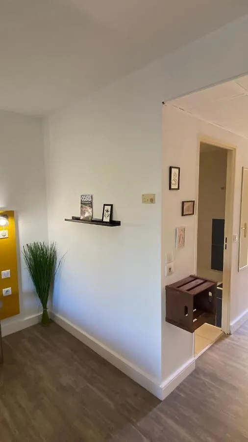 Joli Appartement 27M2 Oasis Provencale En Village Vacances En Camargue Arles