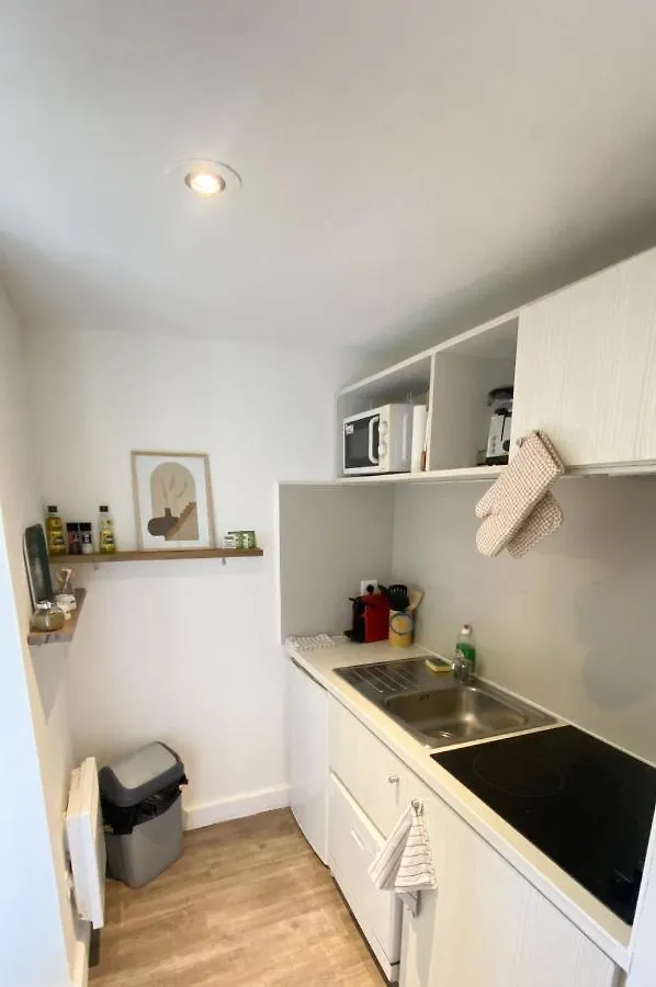 Joli Appartement 27M2 Oasis Provencale En Village Vacances En Camargue Arles